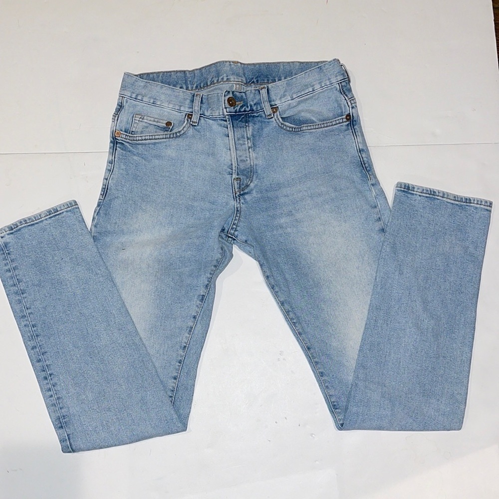 & DENIM SLIM LOW WAIST RISE size 30/32 BUTTON FLY JEANS